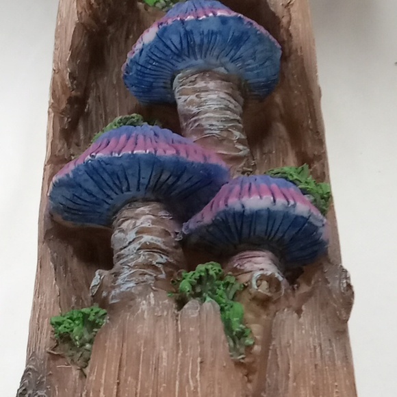 Louis Dionne Figurine - Picture 5 of 6